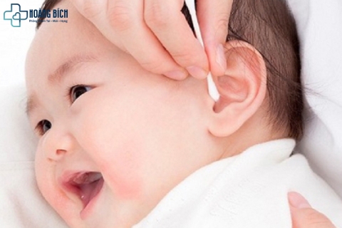Cách Vệ Sinh Tai Khi Bị Viêm Tai Giữa